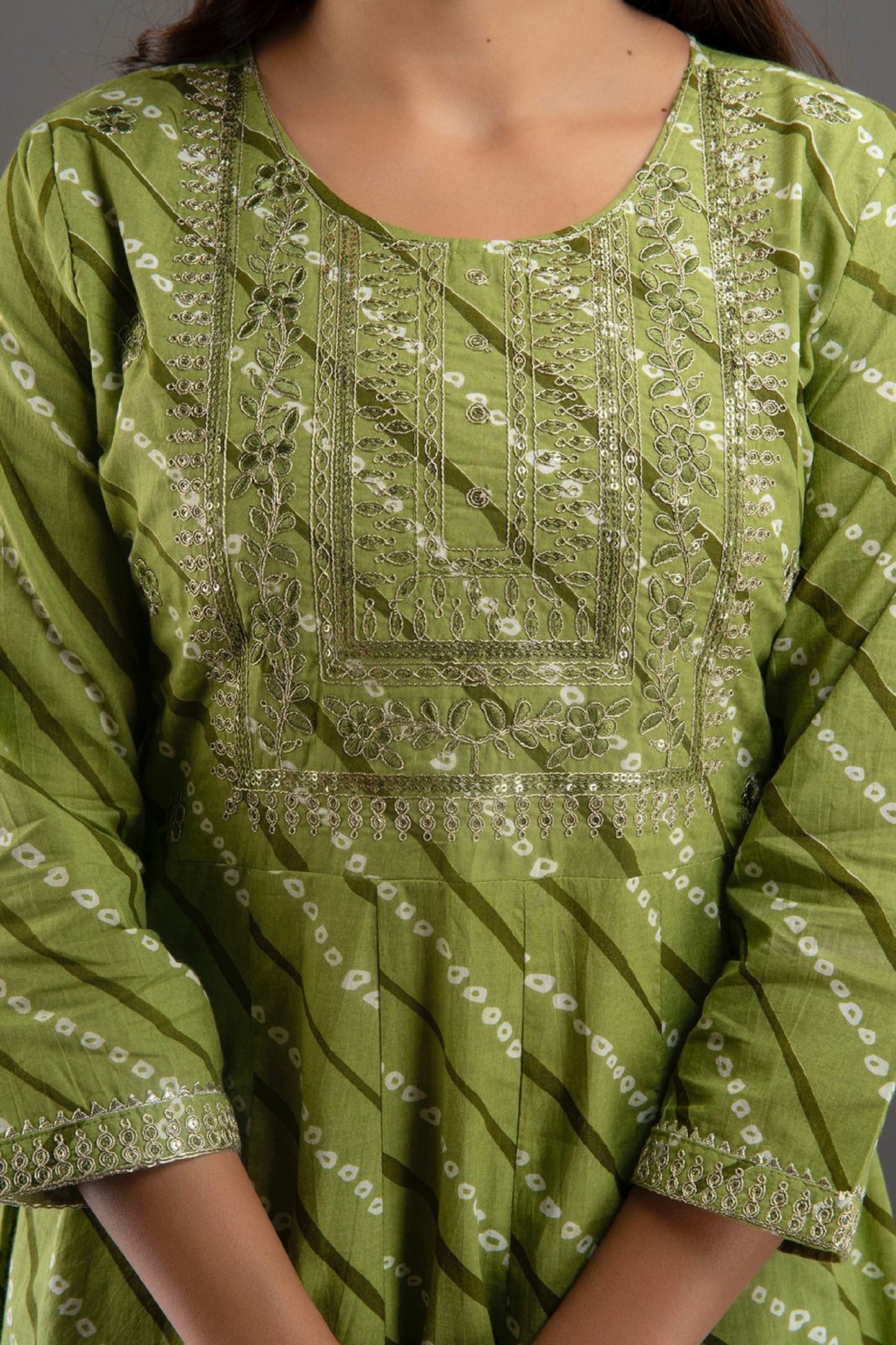 Mehendi Green Embroided Cotton Silk Anarkali Kurta Set