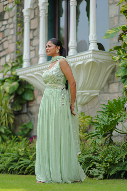 Pastel Green Kurta With Side Slit Set Adorned With Embellishments